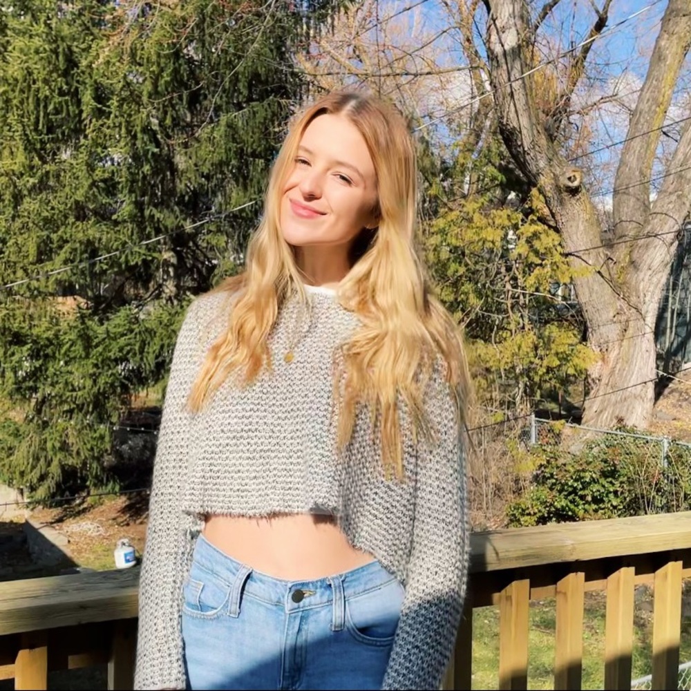 Meet your Posher, Mackenzie